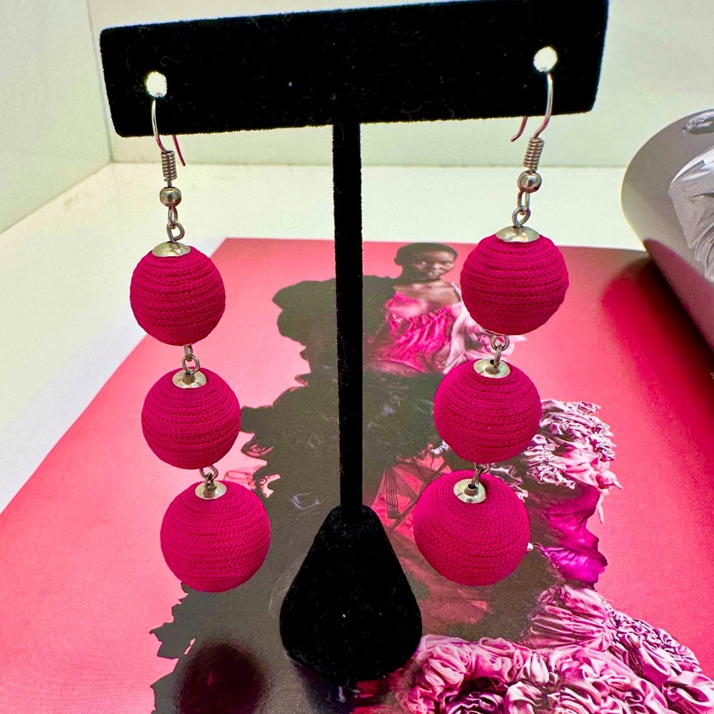 BUY OR BUNDLE FOR FREE WITH $125 purchase. Fuchsia Bauble Drop Earrings